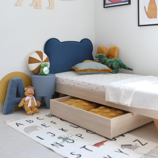 lozko-tapicerowany-zaglowek-mis-dla-dziecka.png