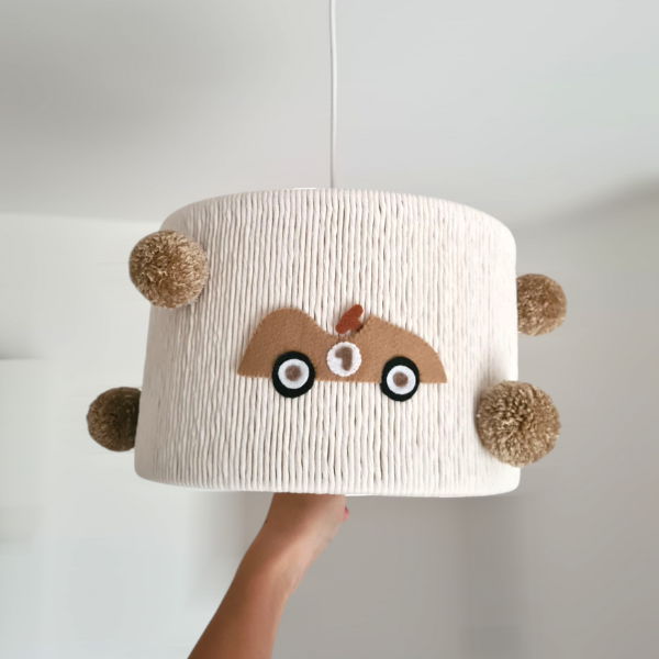 lampa-sufitowa-retro-autka-z-pomponami.png