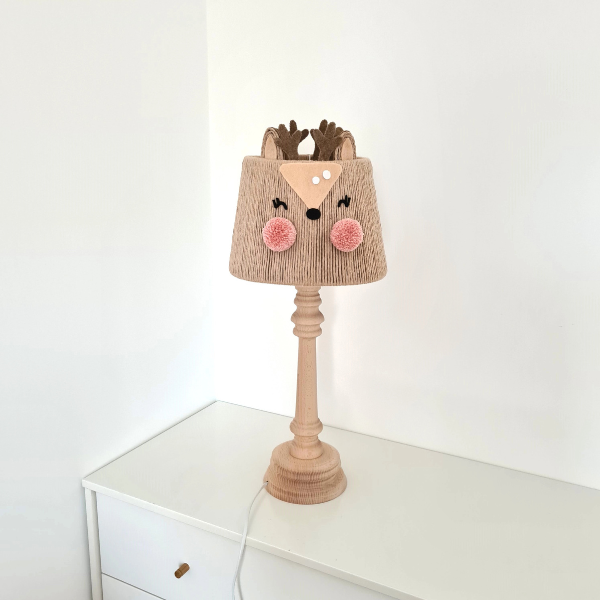 lampka-nocna-mala-sarenka-do-pokoju-dziewczynki.png