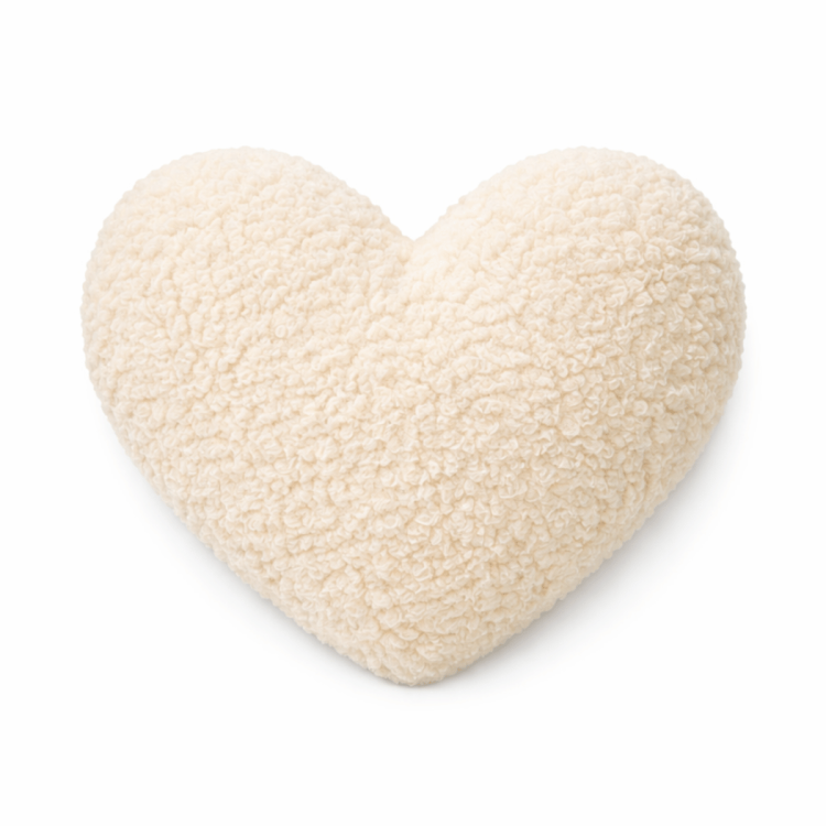 poduszka_ecru_bouunce_serce.png