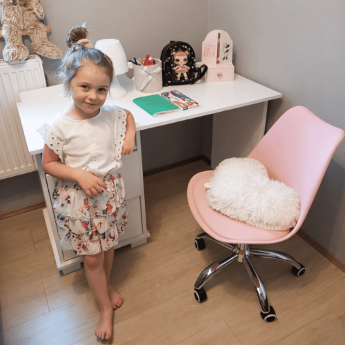 sklep_biurko_dla_dziewczynki.png