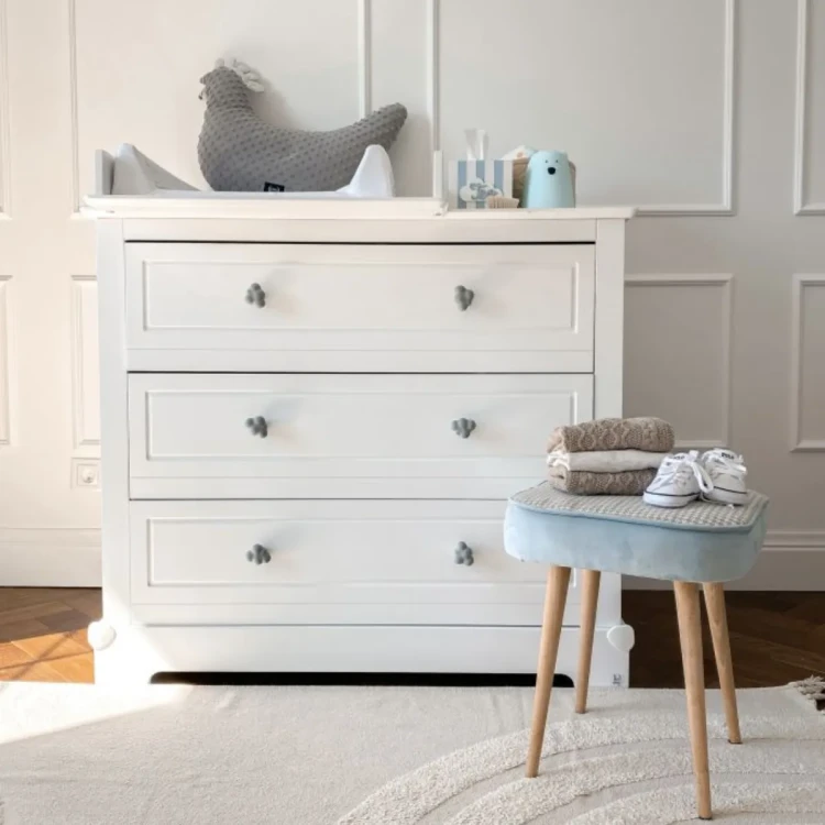 komoda_biala_z_przewijakiem.webp