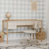 bezowe_biurko_dzieciece.webp