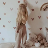 naklejki-serduszka-cappucino-rozowy-dziewczecy-na-sciane.webp