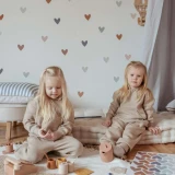 naklejki-serduszka-cappucino-blue-do-pokoju-chlopca.webp