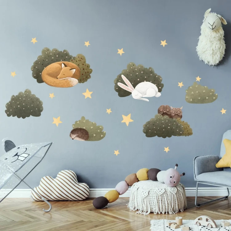 naklejki-nitewish-sen-na-sciane-spiace-zwierzeta-zajac-lisek.webp