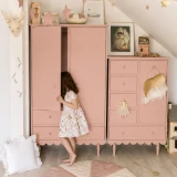 rozowe_meble_dzieciece.webp