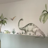 naklejka-nascienna-prehistoria-brontozaur-dla-niemowlaka.webp