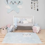 dywan-happy-star-niebieski-do-pokoju-niemowlaka.webp