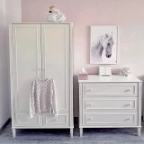 gdzie_kupic_komode_z_szafa_do_pokoju_dziecciecego.webp