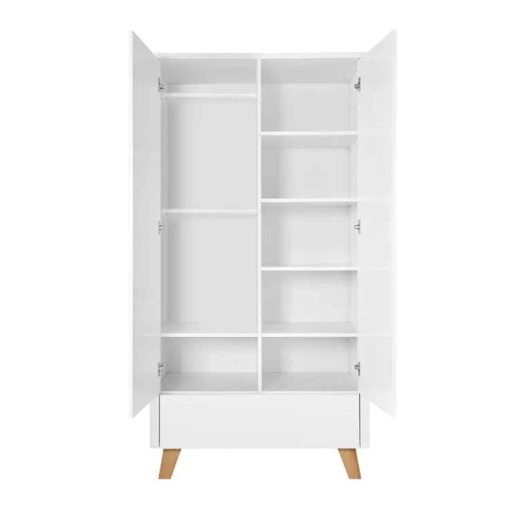 sordek-szafa-zara-dziecieca.webp