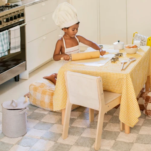 dywan-kitchen-tittle-blekitna-kratka-do-pokoju-chlopca.webp