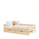 lozko-sofa-z-drewna.webp