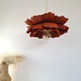 Lampa wisząca Peonia terakota w aranżacji wnętrza