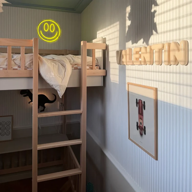 Łóżko antresola BASIC w aranżacji pokoju dziecięcego