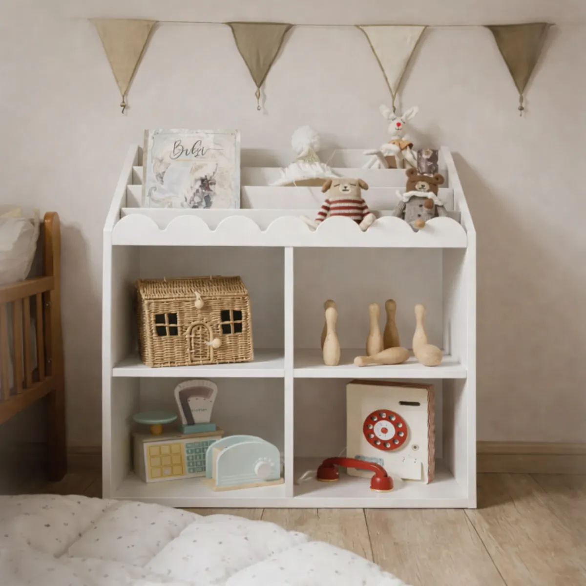 biały regał Montessori Bellamy Book Nook Snow w pokoju dziecka