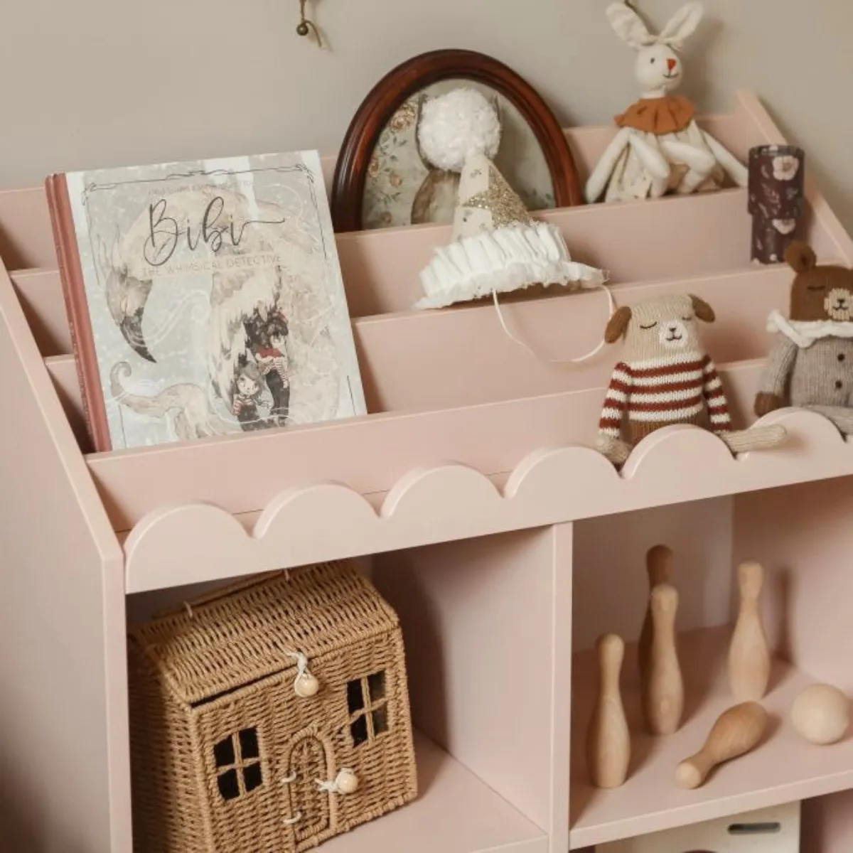 różowy regał dziecięcy Bellamy Book Nook Sunset na książki i zabawki