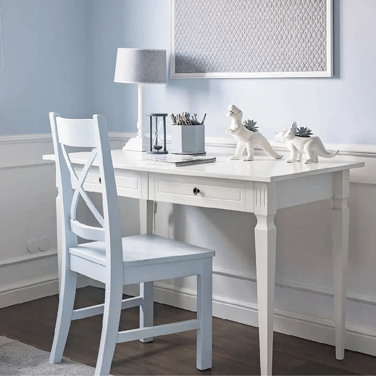 Białe biurko dziecięce Bellamy Ines White z 2 szufladami do pokoju dziecka