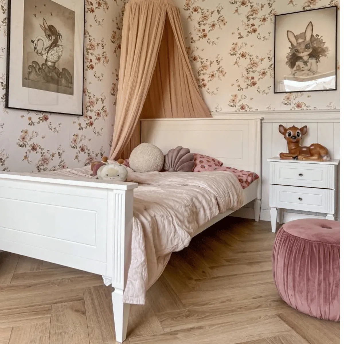 Białe łóżko dziecięce 120x200 Bellamy Ines White do pokoju starszego dziecka