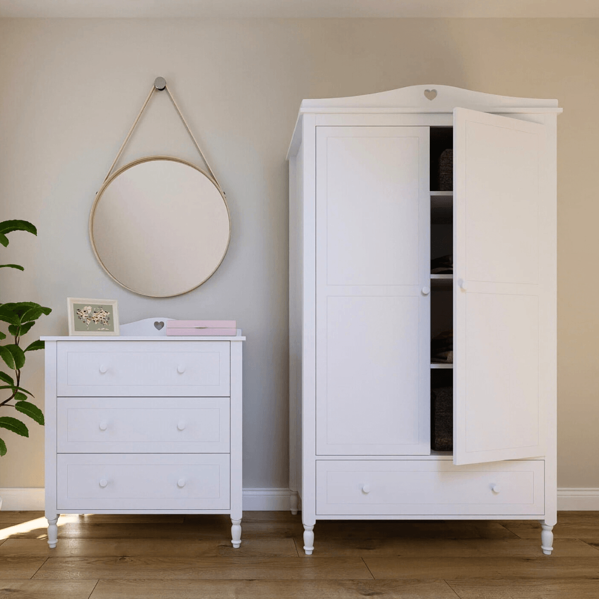 Szafa GLAMOUR w pokoju dziewczynki