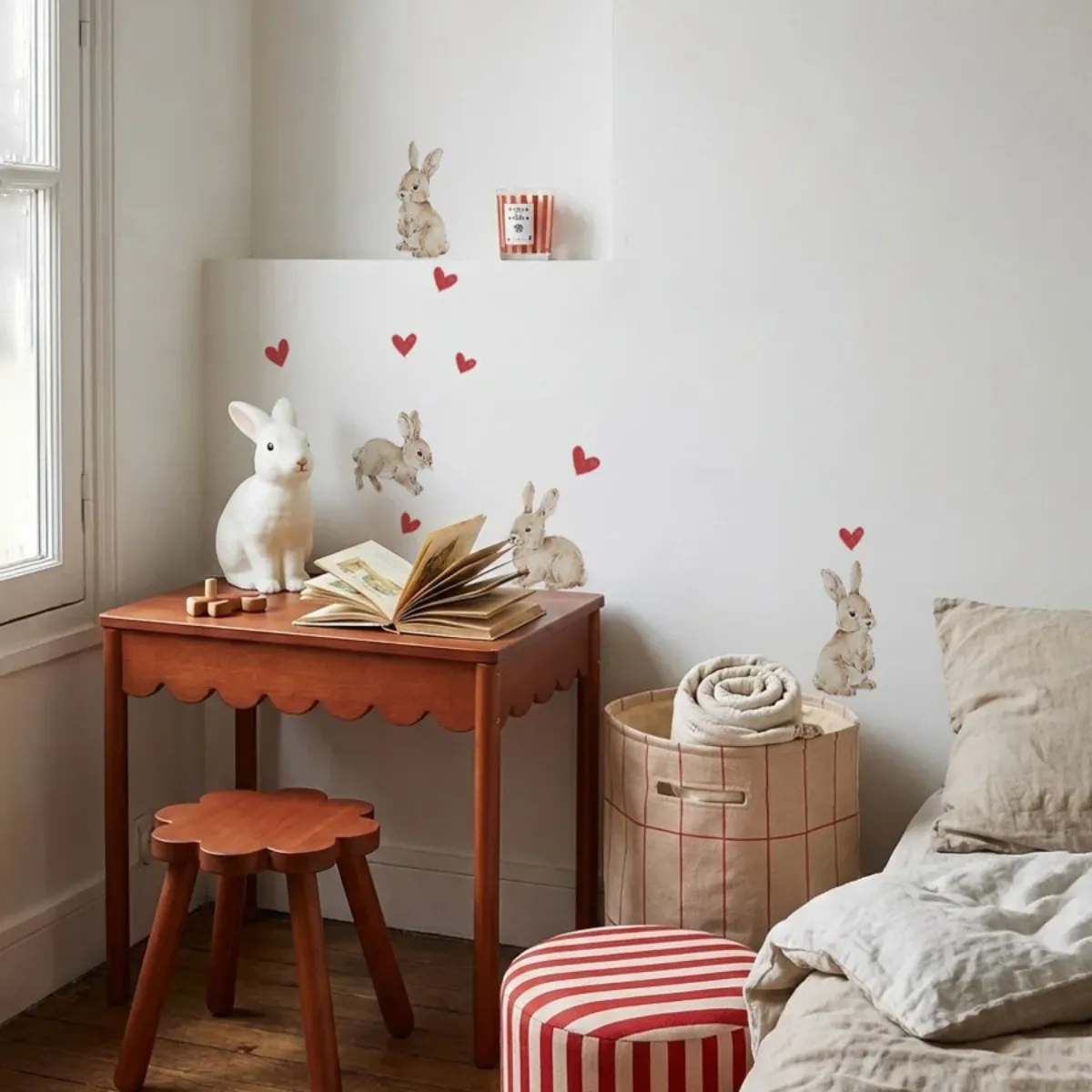 naklejki ścienne Rabbits hearts red króliczki i czerwone serduszka do pokoju dziecka