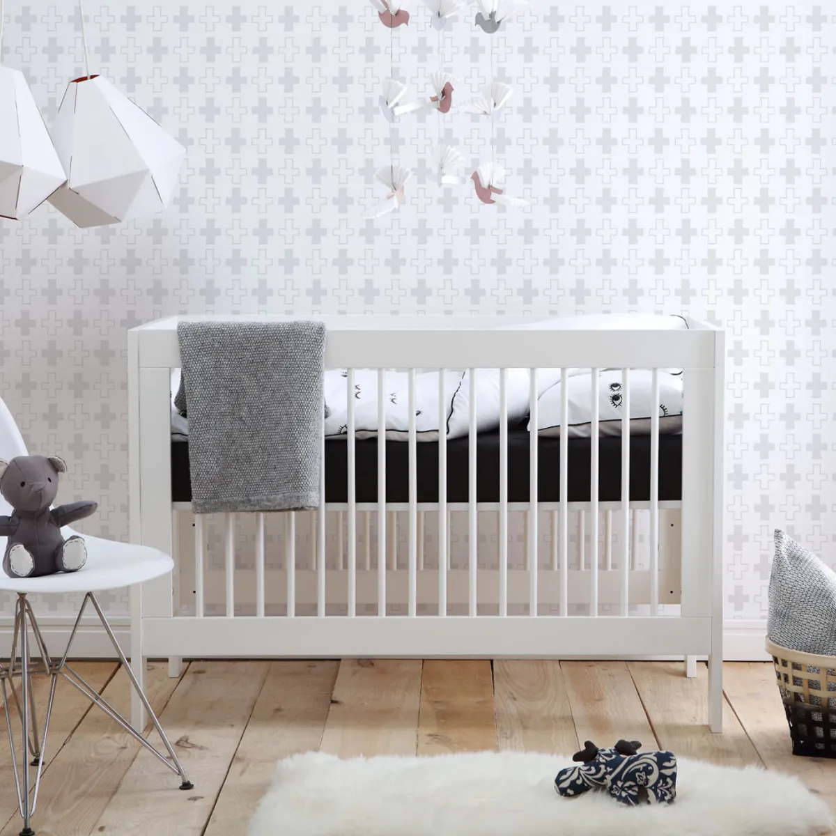Wymiary łóżeczka Pinio Basic z szufladą 120x60