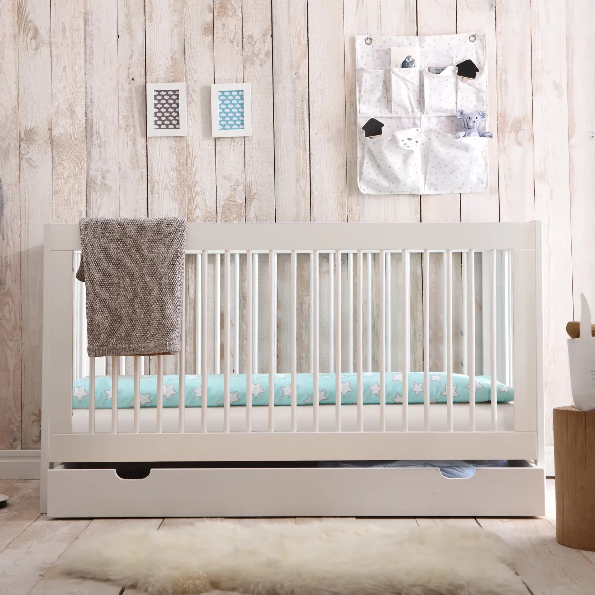 Łóżeczko niemowlęce Pinio Basic 140x70