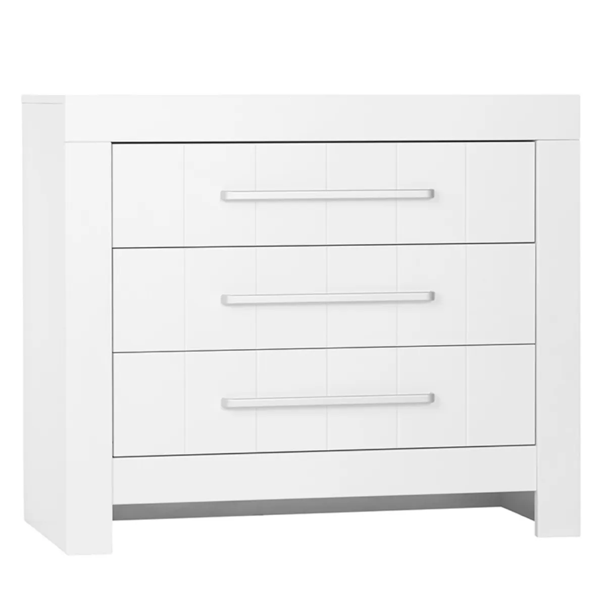 Biała komoda dziecięca PINIO CALMO w aranżacji pokoju dziecka