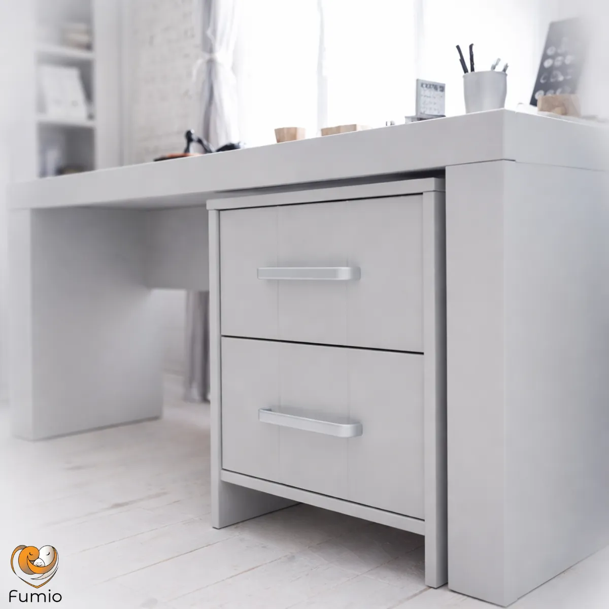 Wymiary biurka Pinio Calmo szarego