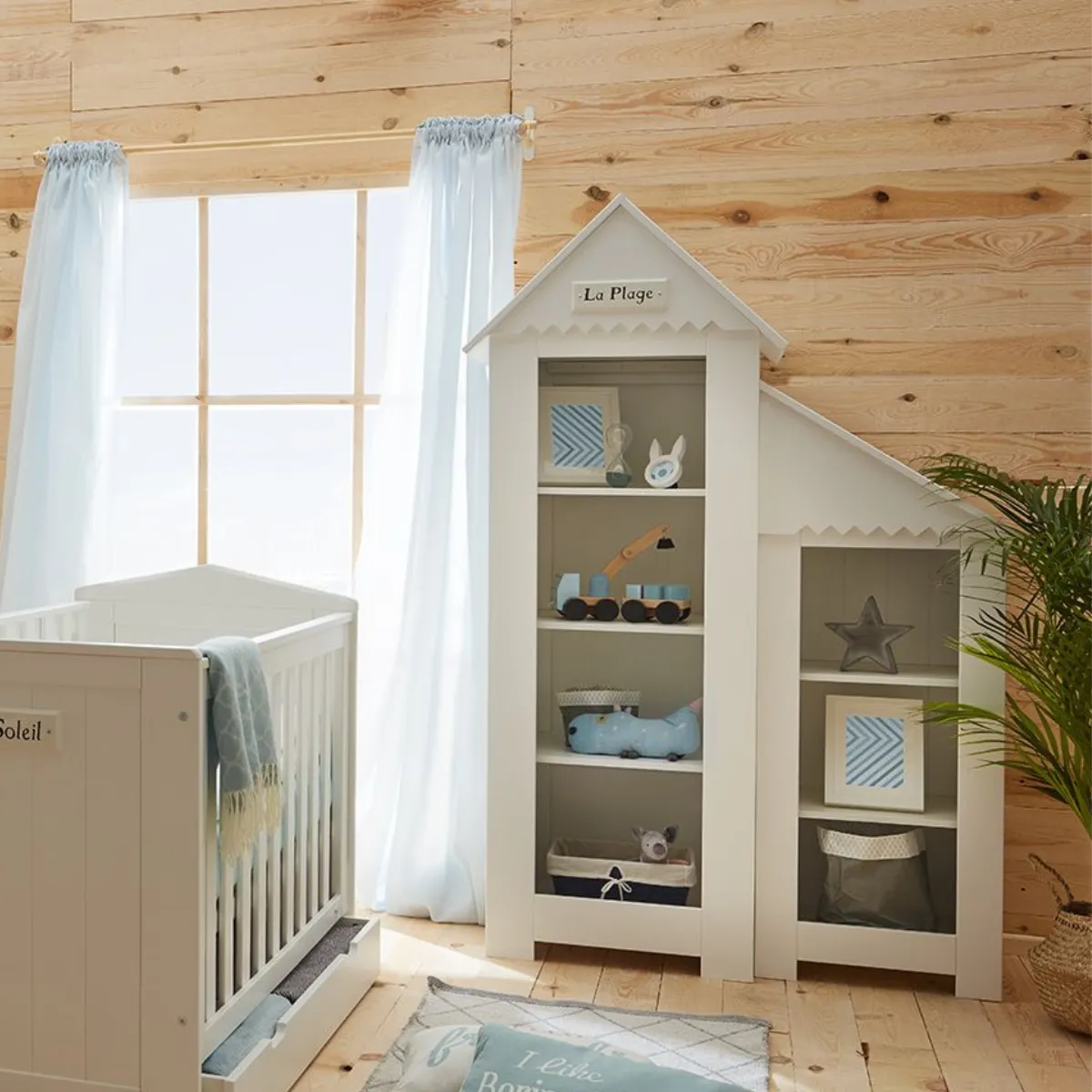 Mały regał Pinio Marsylia biały do pokoju dziecka