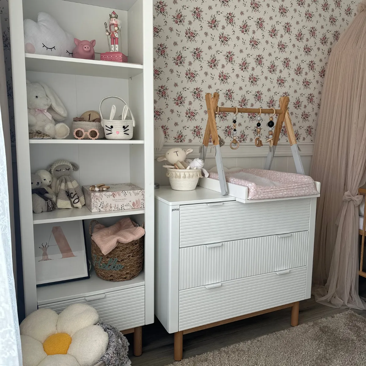 Komoda dziecięca PINIO MILOO biała 3 szuflady do pokoju dziecka