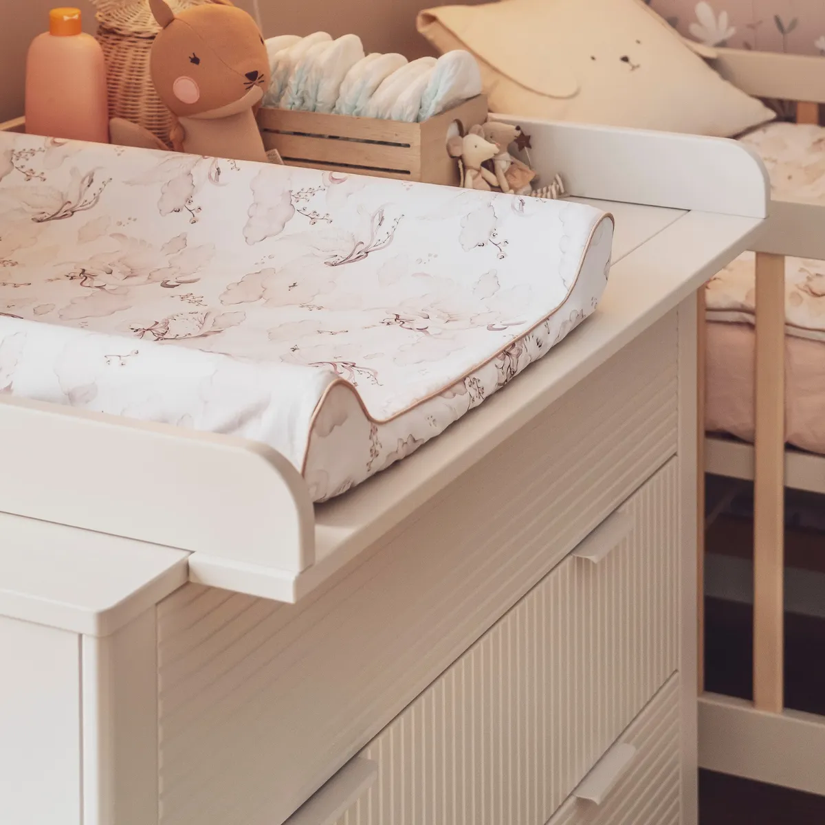 Wymiary komody dziecięcej PINIO MILOO szampańskiej 3 szuflady