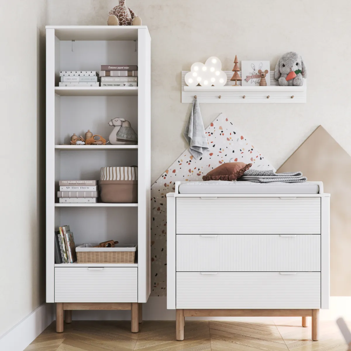 Biała półka PINIO MILOO do pokoju dziecka