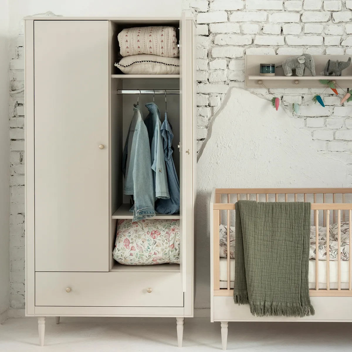 Szafa dziecięca Pinio Petite