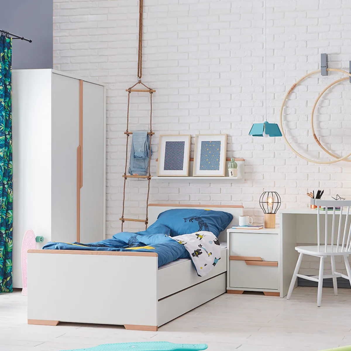 Szafa Pinio Snap w pokoju dziecka