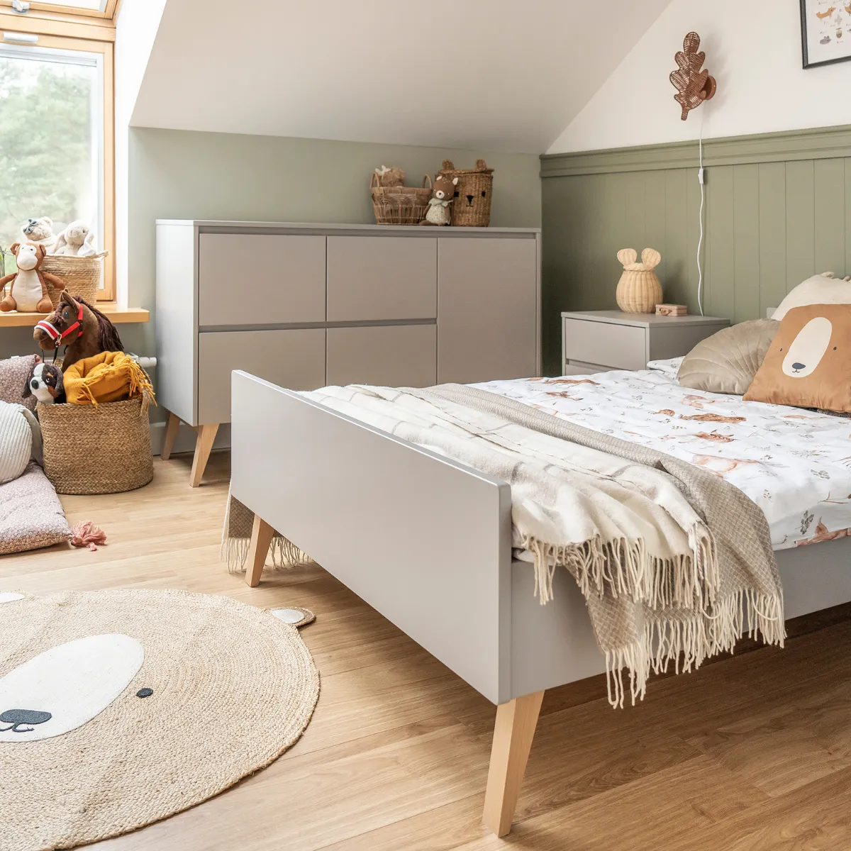 Wymiary komody dziecięcej PINIO SWING szarej 4 szuflady i szafka