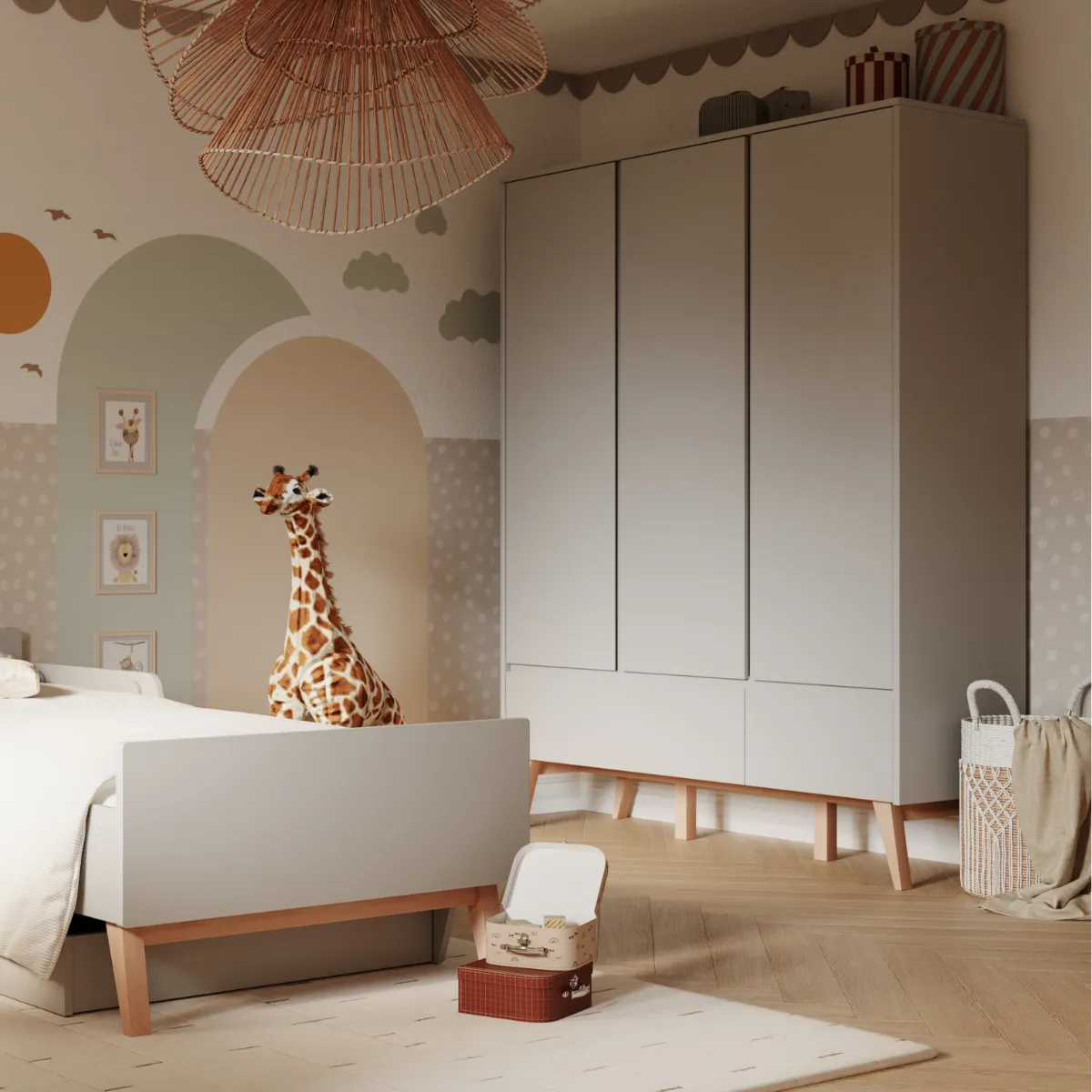 Detale szarej szafy dziecięcej PINIO SWING