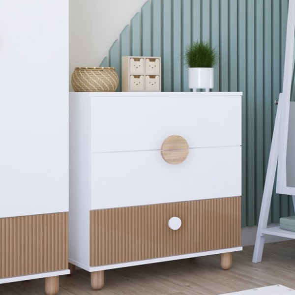 Komoda dziecięca biała LOFT do pokoju dziecka z drewnianymi nogami