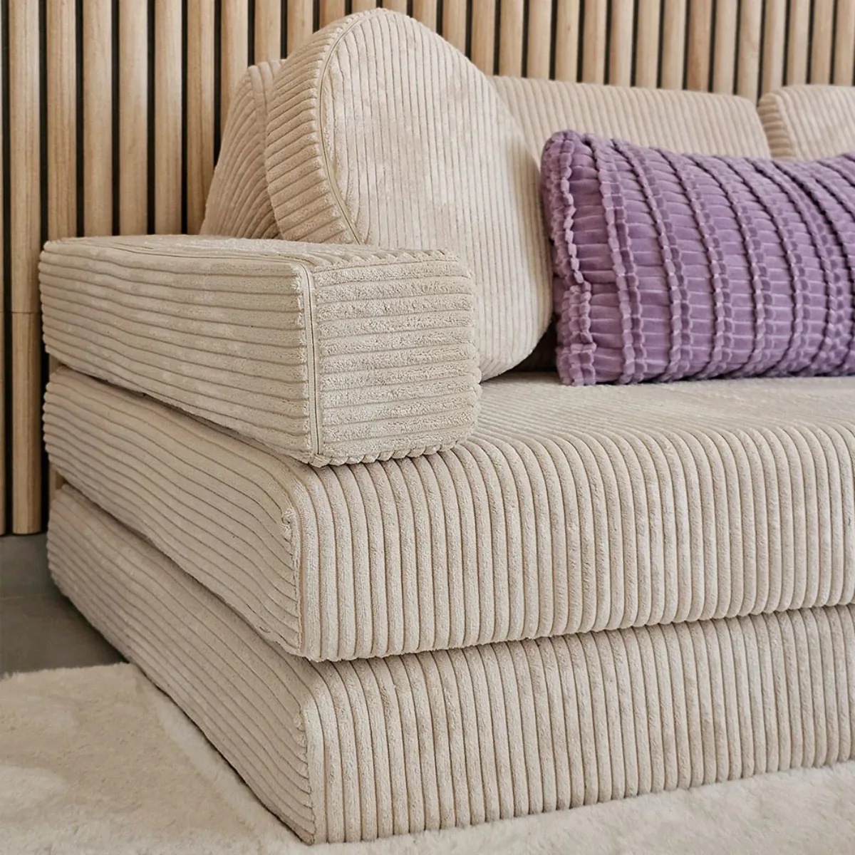 Sofa SHAPPY sztruks Wanilia ekspozycja FUMIO Warszawa